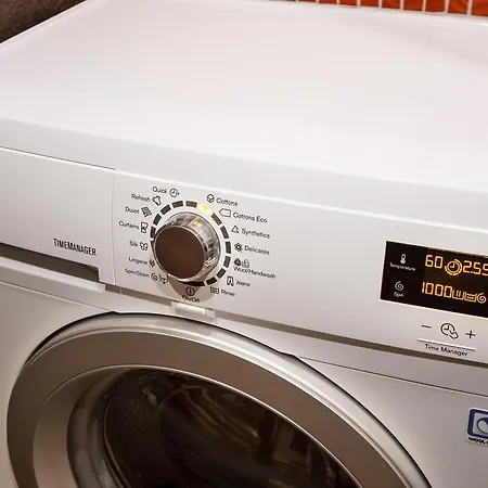 Bridgestoneluxapart Free Parking