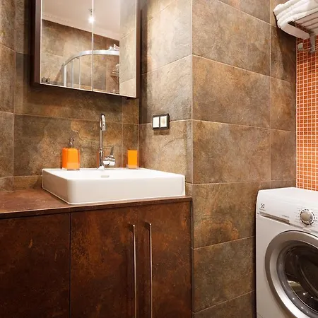 Bridgestoneluxapart Free Parking