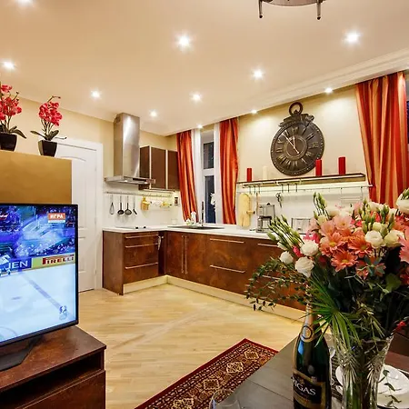 Bridgestoneluxapart Free Parking * Riga